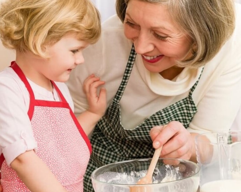 Vozinha cozinhando